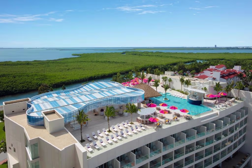 Breathless Cancun Soul Resort and Spa gallery image 3