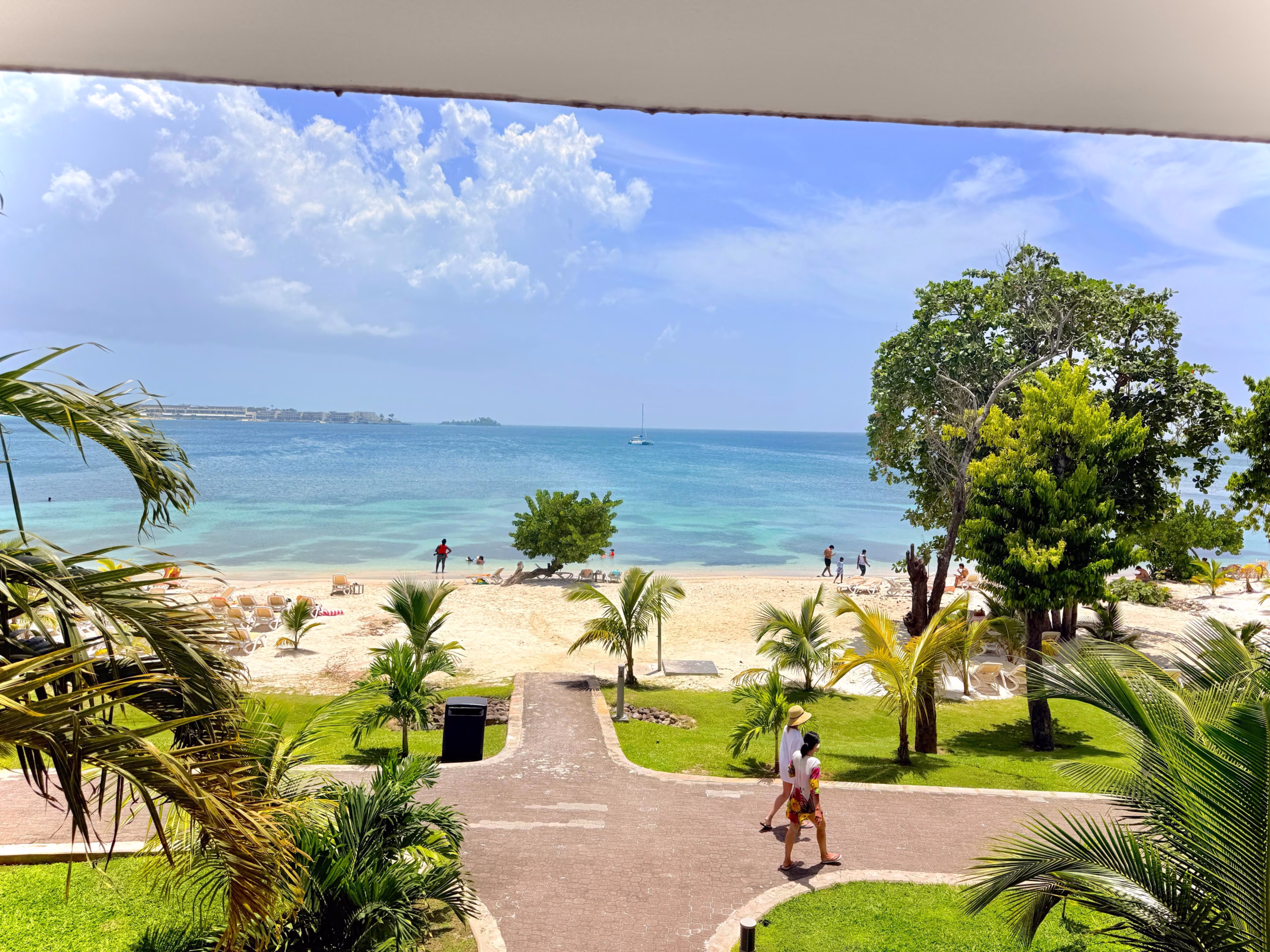 חופשה במקסיקו Riu Negril family trip in Jamaica