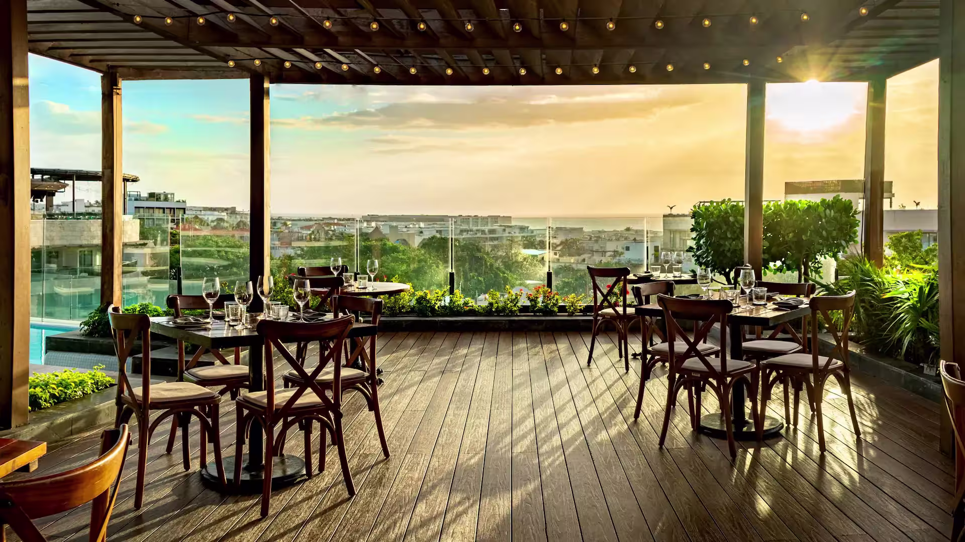 סוויטה עם אזור ישיבה ב־Hyatt Centric Playa del Carmen
