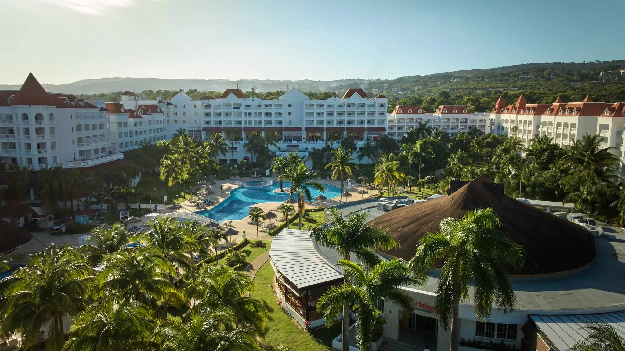 סוויטה זוגית מודרנית ב־Bahia Principe Grand Jamaica