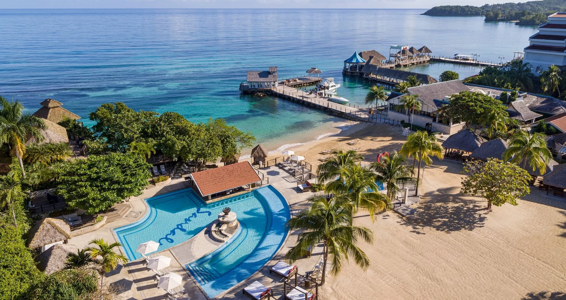 חדר עם נוף לים ב־Sandals Ochi Beach Resort