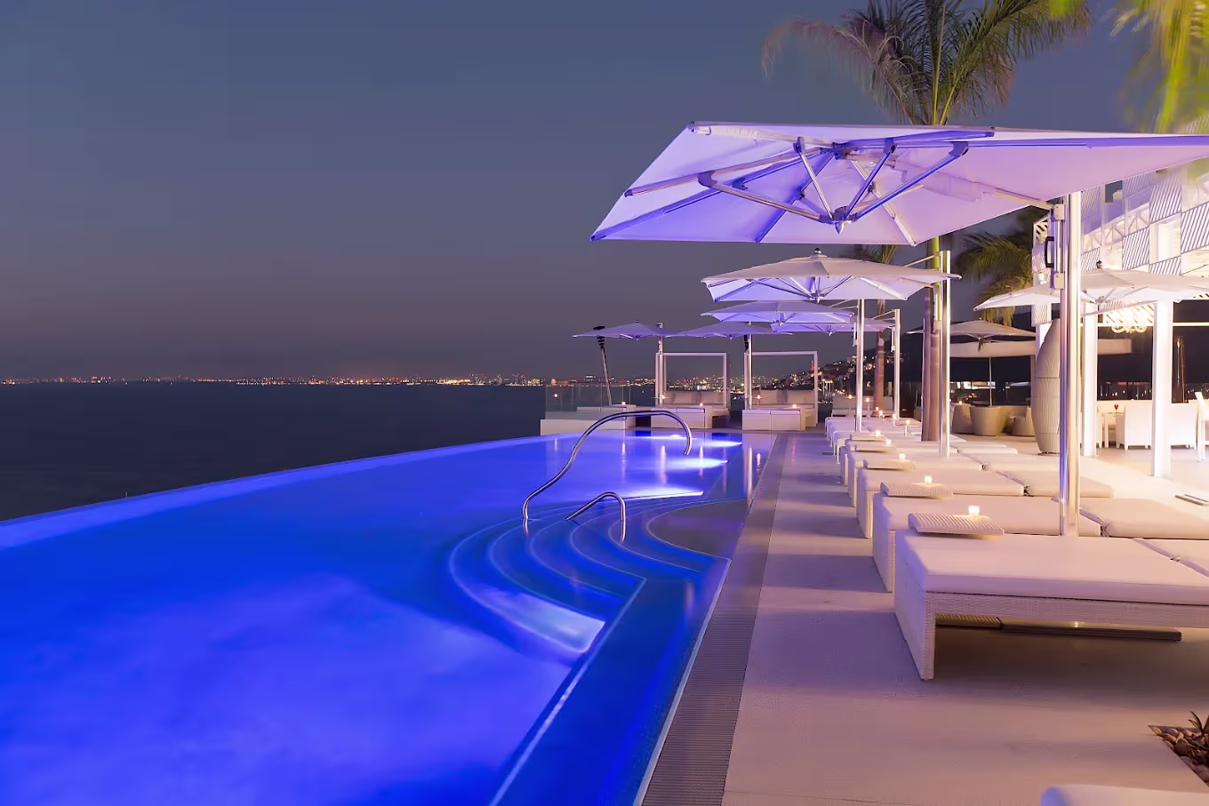 סוויטה עם אזור ישיבה ב־Hotel Mousai Puerto Vallarta
