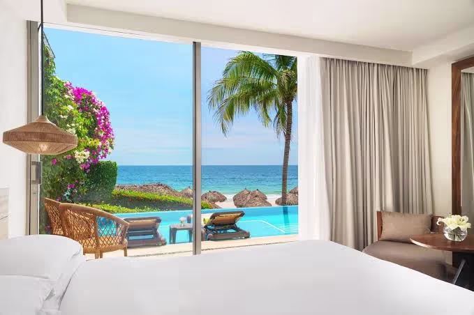 סוויטה עם אזור ישיבה ב־Hyatt Ziva Puerto Vallarta