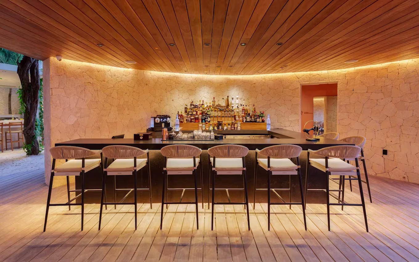 סוויטה זוגית מודרנית ב־Tago Tulum by G Hotels