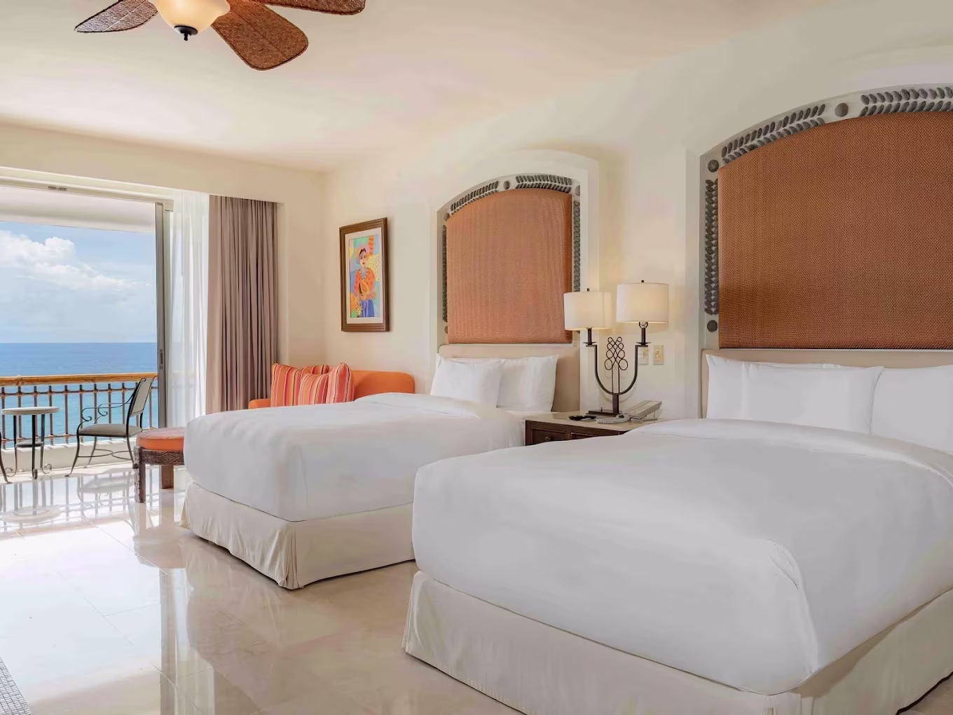 סוויטה עם אזור ישיבה ב־Marquis Los Cabos