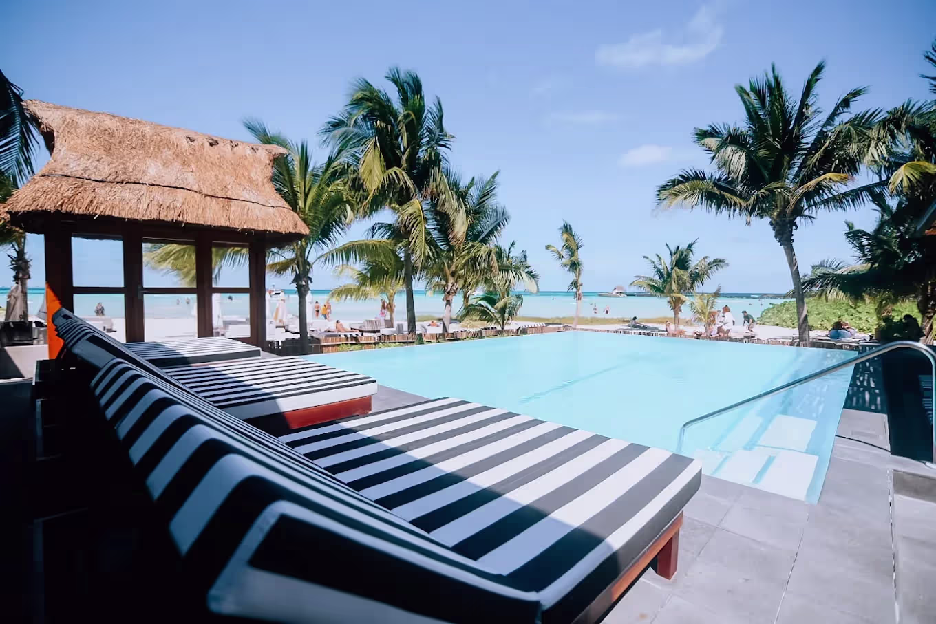 סוויטה עם אזור ישיבה ב־Casa del Jaguar Isla Mujeres