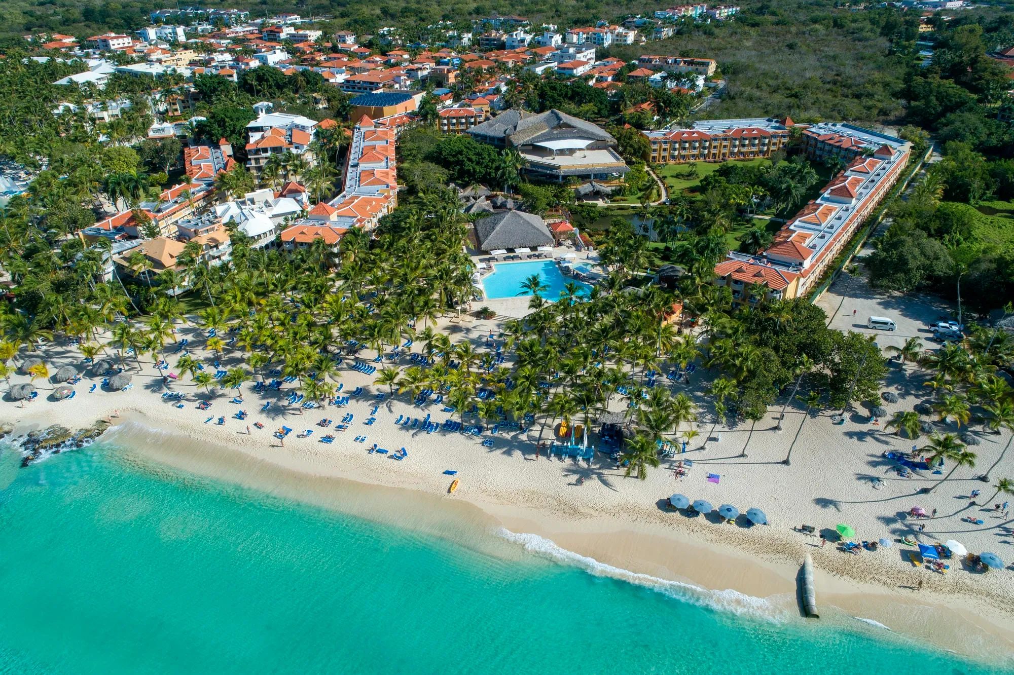 סוויטה עם אזור ישיבה ב־Viva Dominicus Palace by Wyndham Bayahibe